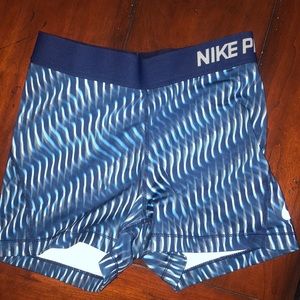 Nike dry fit- running shorts
